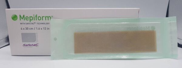 MÖLNLYCKE HEALTH CARE Mepiform Wıth Safetac (yara Izi Giderici) 4*30 Silikon Jel Bandı Tane Fiyatı 293100